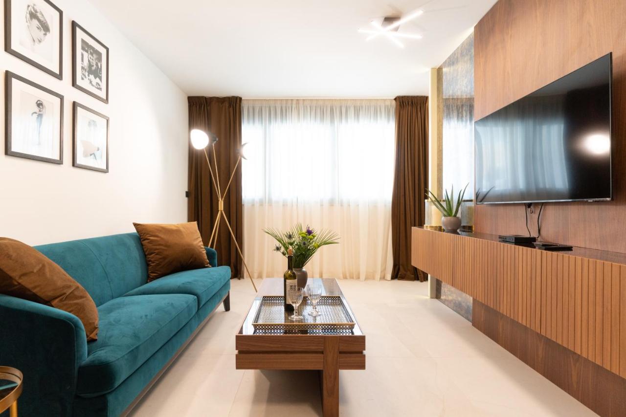 Апартаменты Ez Luxury Living Ровинь Экстерьер фото